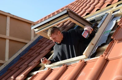 Pose de fenêtres de toit Velux à Beurey